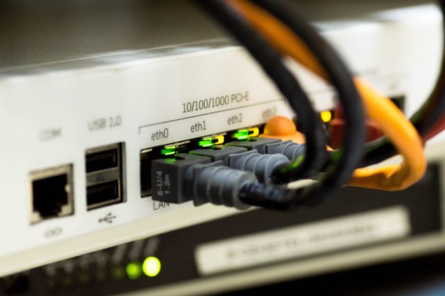 sieraden Kantine Op de grond Straight-Through vs. Crossover Cables: What's the Difference? - Bridgehead IT sieraden Kantine Op de grond Straight-Through vs. Crossover Cables: What's the Difference? - Bridgehead IT